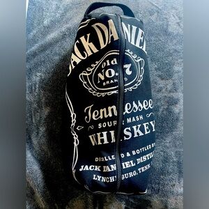 Jack Daniel’s Tennessee Whiskey toiletry travel pouch